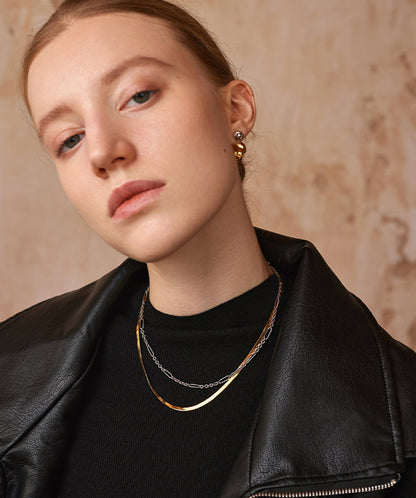 Classic Herringbone Chain Necklace