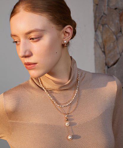 Classic Pearl Alternating Beaded Necklace