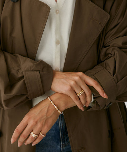 Rock Spike Lock Bangle