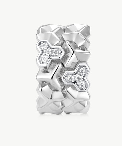 Lynka Chain-Link Mini Hoop Earrings