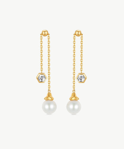 Lynka Pearl Earrings