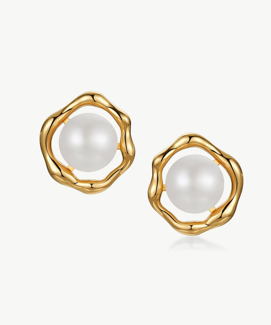 Molten Pearl Wavy Stud Earrings