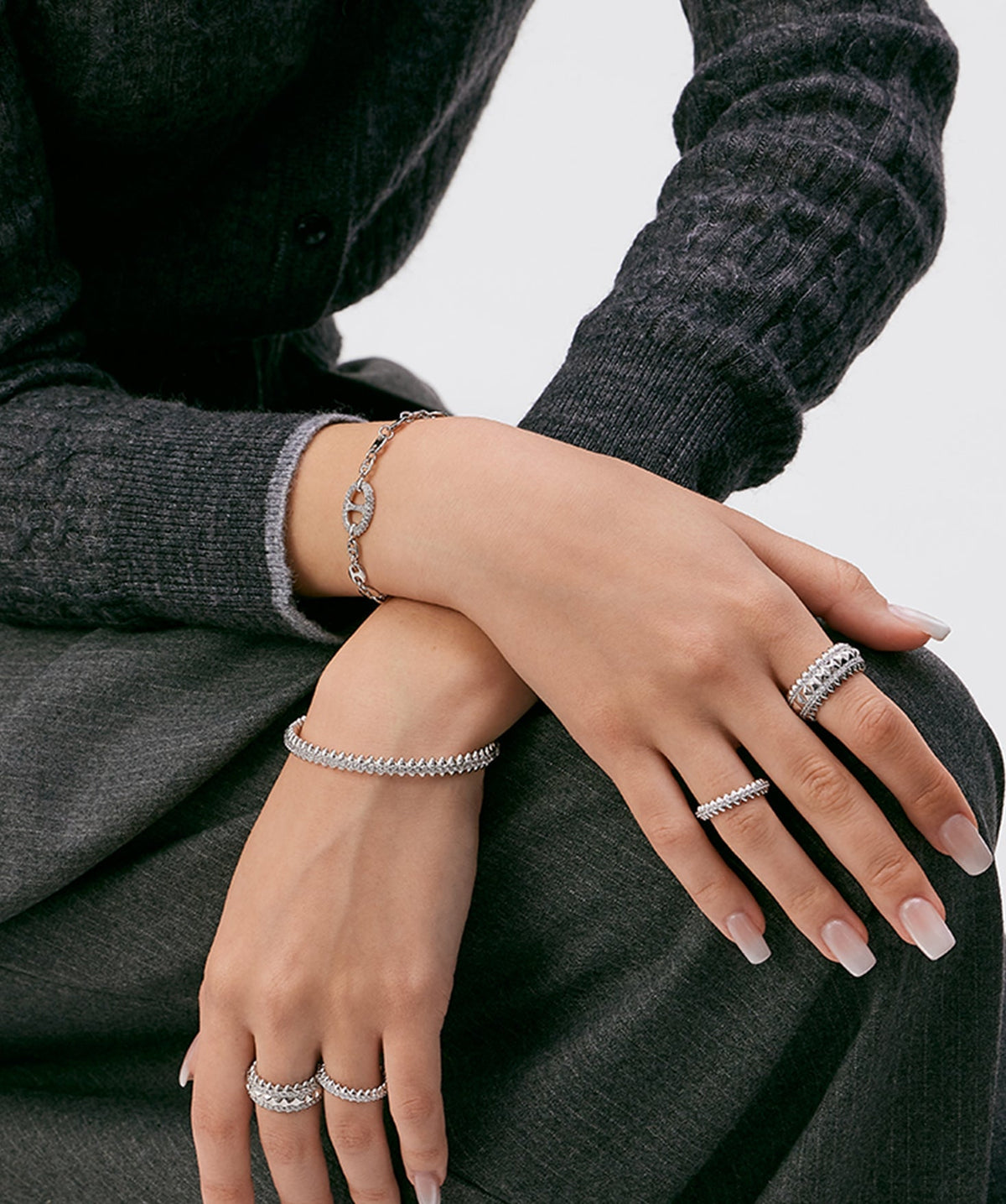 Rock Spike Lock Bangle