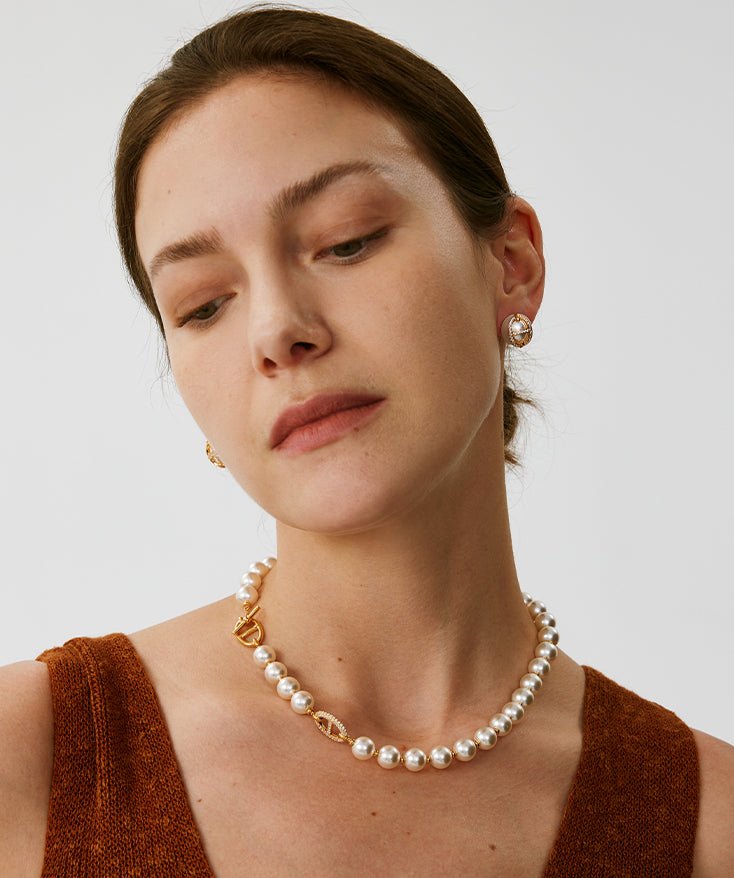Vero Pearl Pave Mariner T-Bar Necklace